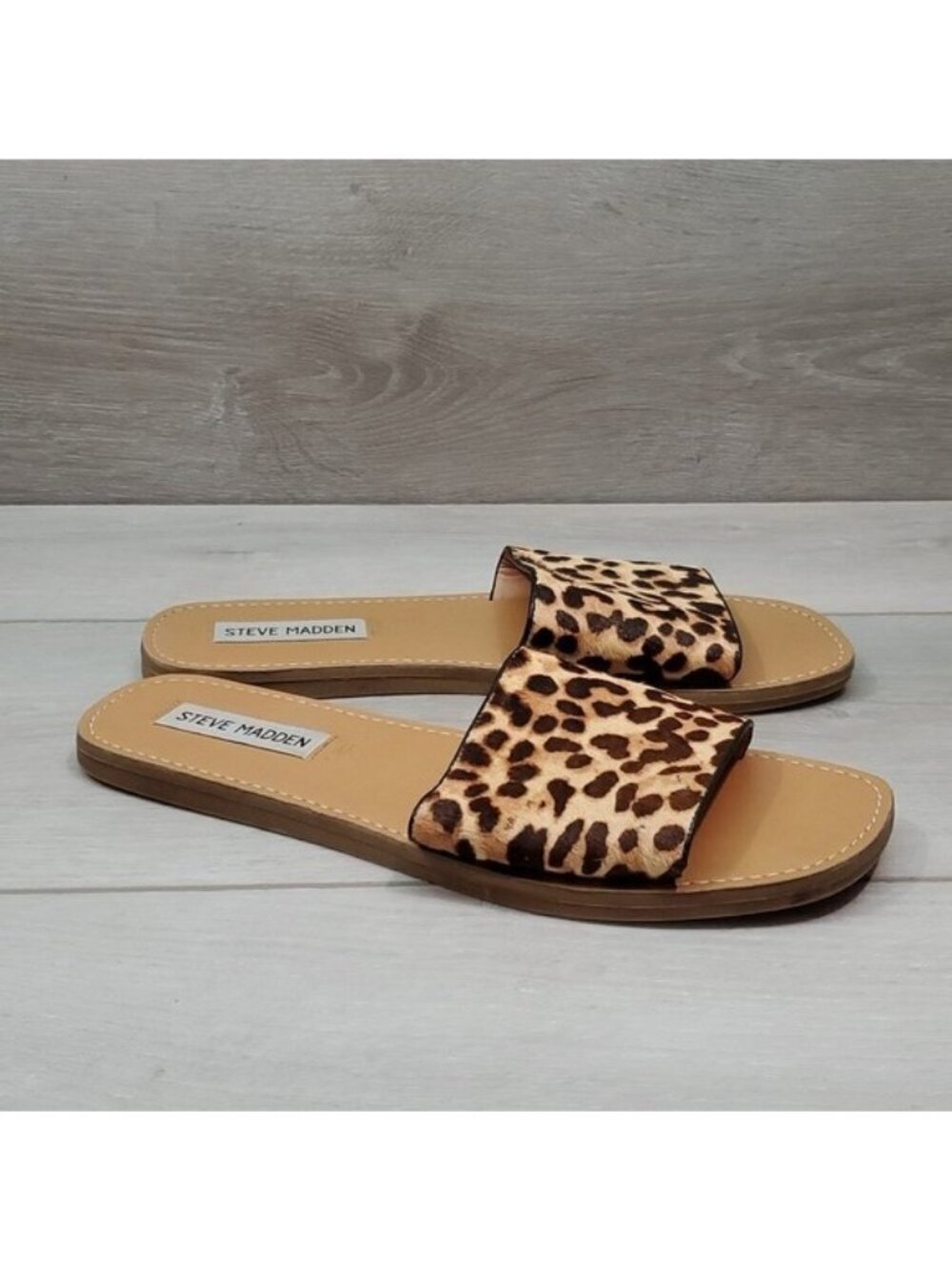 Steve Madden Women Island Animal print Calf Hair Upper Sandals Flats shoes 6M